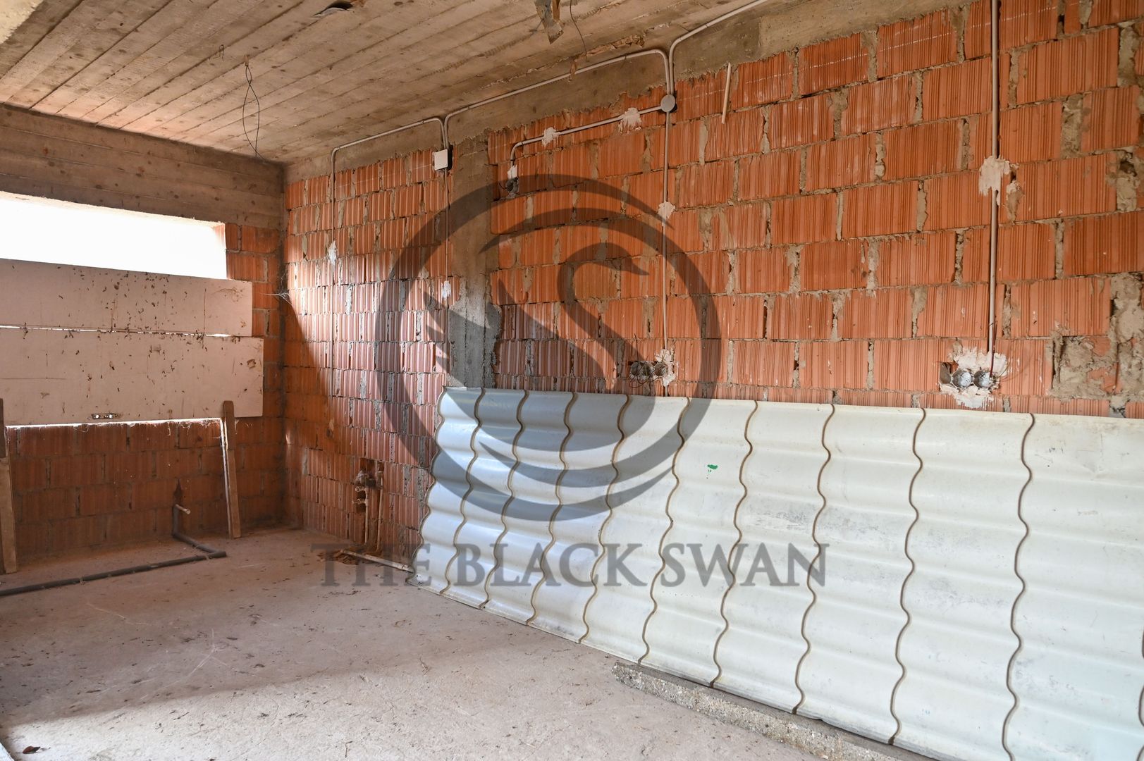 Casa la rosu de vanzare | Iordacheanu - Valea Cucului | Comision 0% - Poză 8