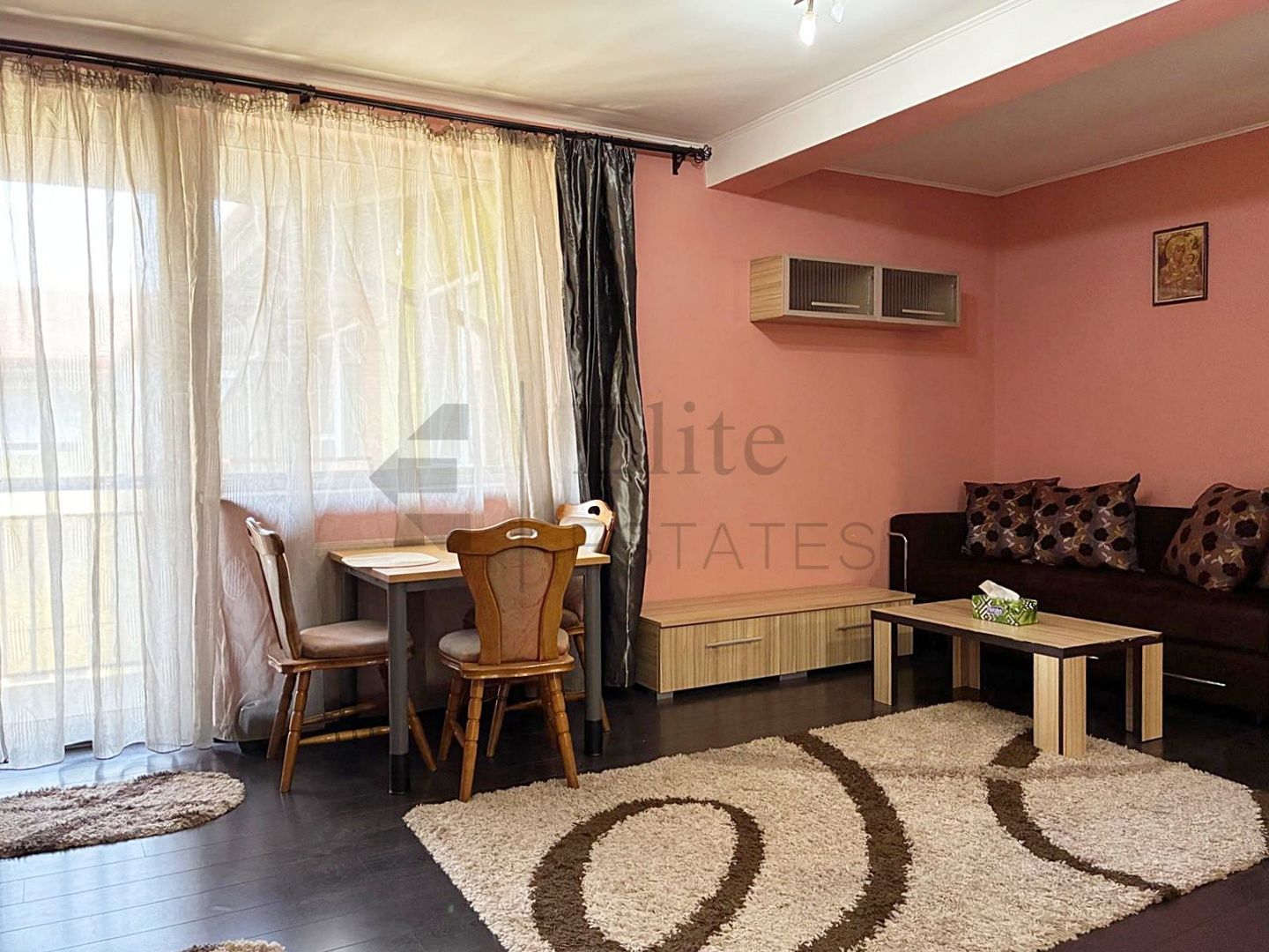 Apartament cu 2 camere in Prima Nufarul - Poză 2
