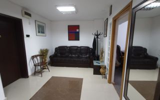 Spatiu de lucru și acces sala consoliu in cabinet de avocatura, Piata Unirii - Poză 2