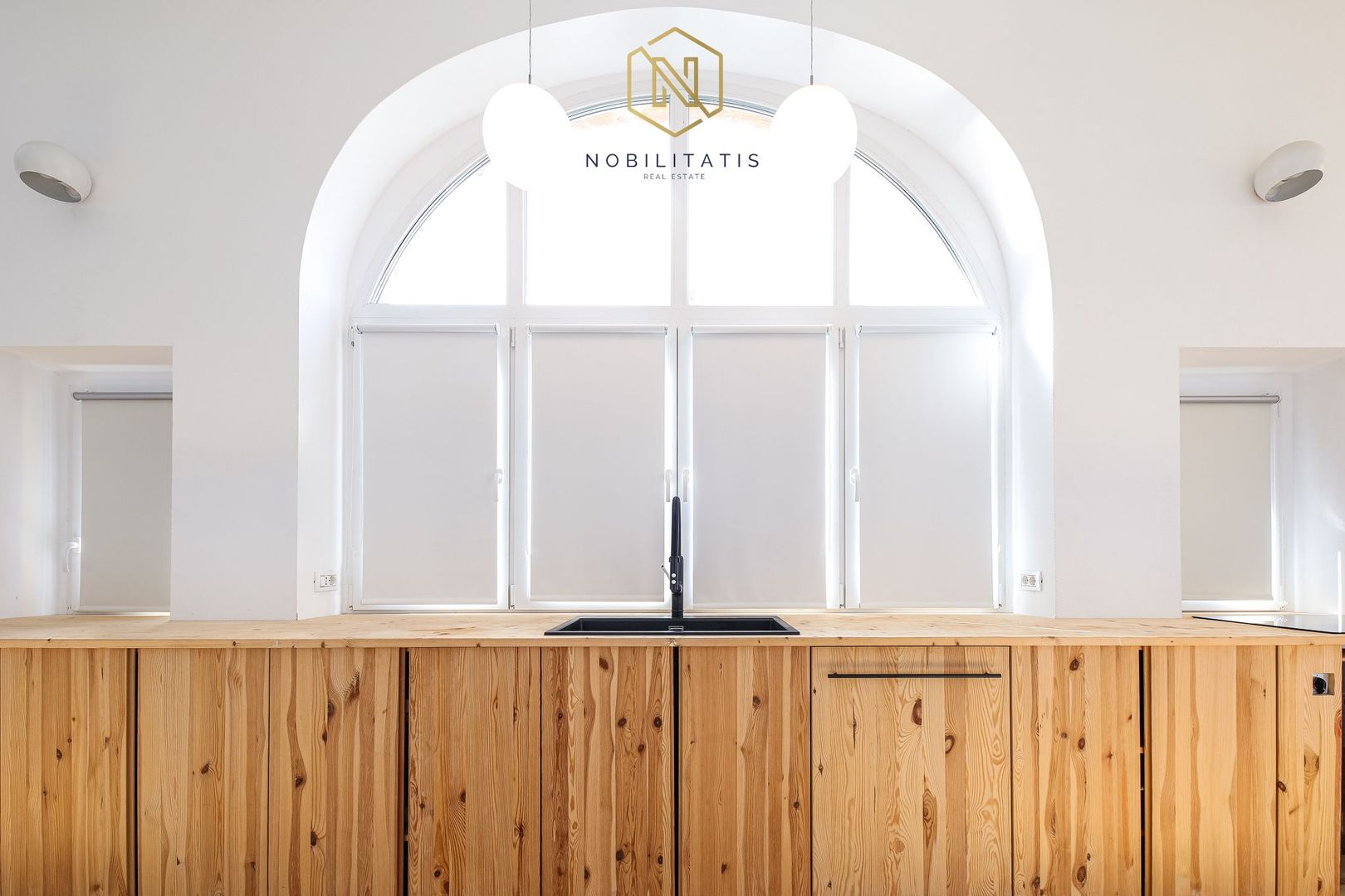 OFERTA A FOST INCHIRIATA -  Apartament spectaculos, unic | 4 camere, 160 mp | - Poză 3