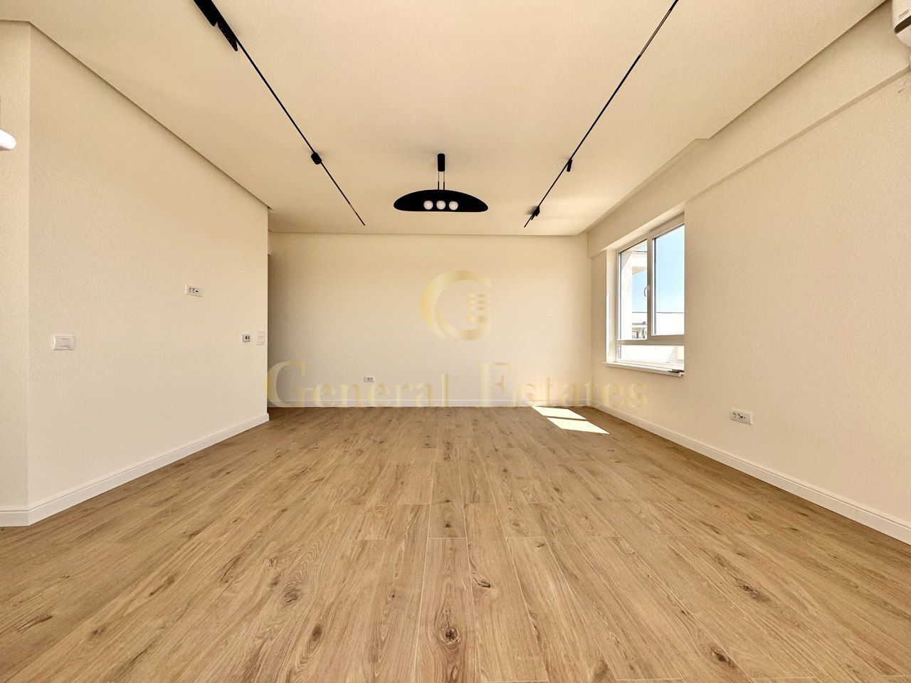 Vânzare Penthouse cu Terasă  83 m.p. -  Atrium Garden - Poză 10