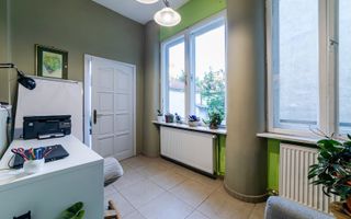 Central, spațios și versatil – Apartament cu 4 camere - Poză 5