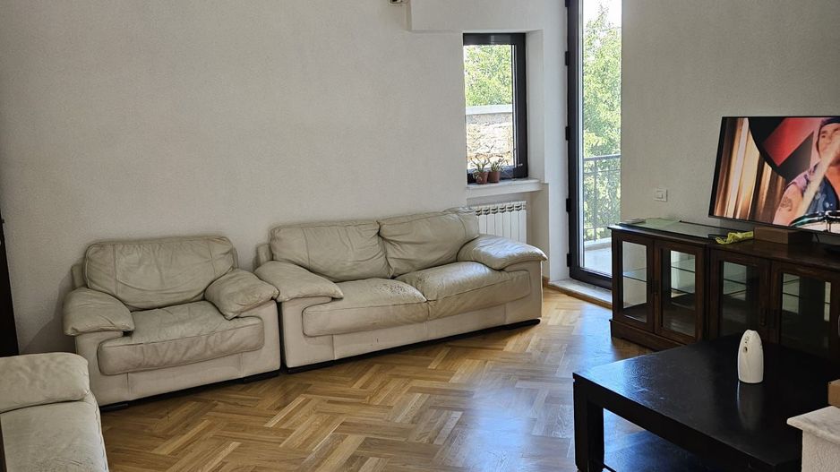 Apartament cochet, ultra-spatios, patru camere, Calea Mosilor - Poză 3