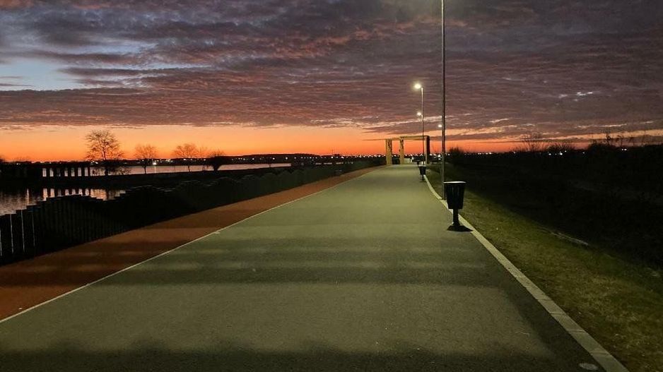 Apt 3cam renovat  69mp, dotat cu  CT, AC , an 1985  etaj 7/8, mobilat - Poză 12