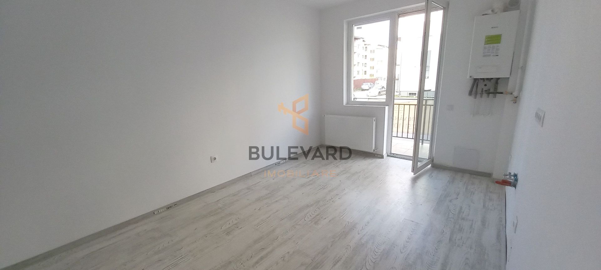 Apartament cu 2 camere, zona Terra! - Poză 1