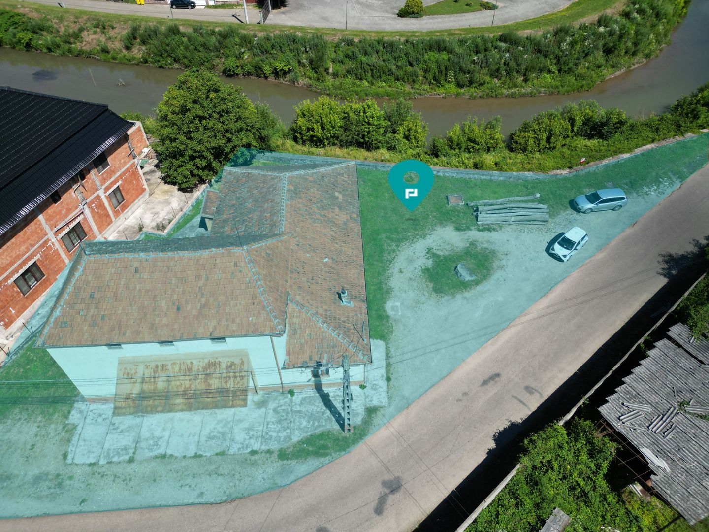 Oportunitate de investiție în orașul Sebiș - Poză 3