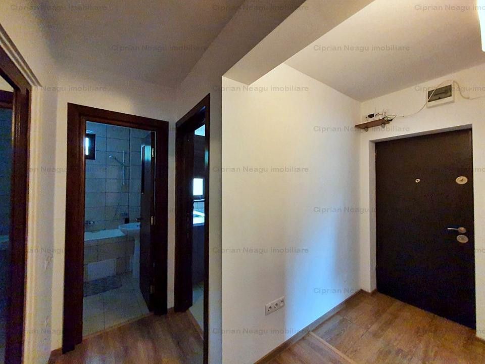 2 camere Ultracentral Apartament de Inchiriat - Poză 4