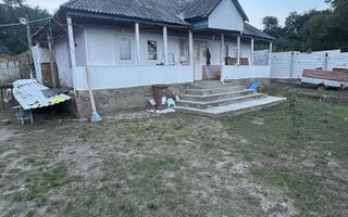 Casă de vânzare în Miroslovești, 2 camere, teren 1000 mp - Poză 6