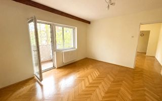 Apartament cu 3 camere Aradului cu centrala - Poză 2