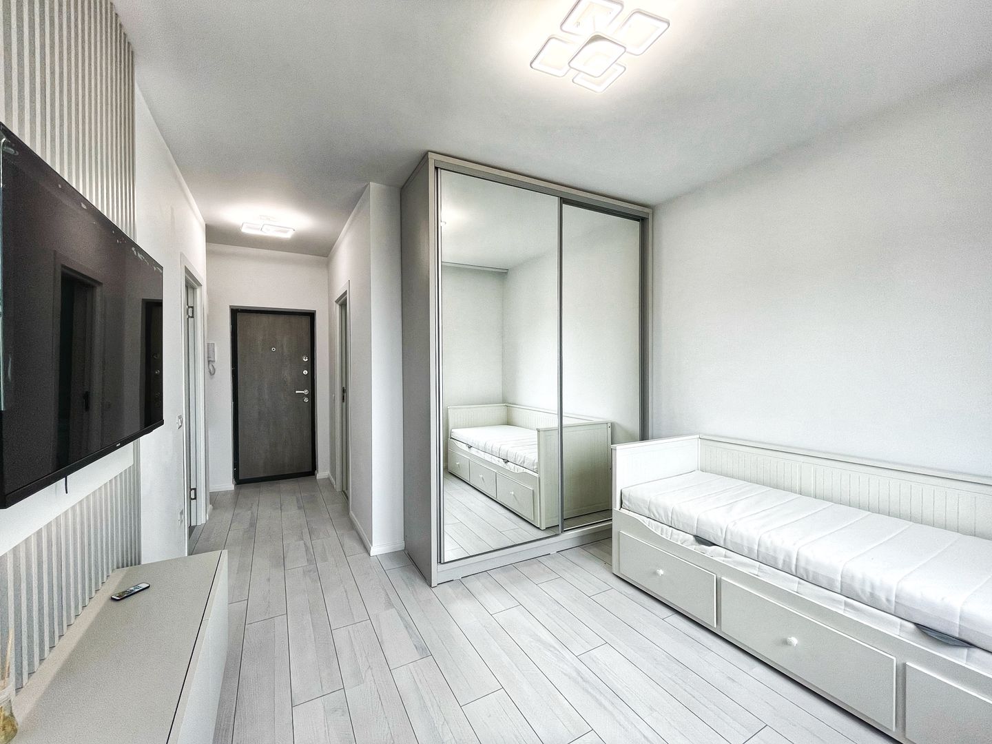 Garsoniera de lux de vanzare, 0% comision SOARELUI RESIDENCE - Poză 18