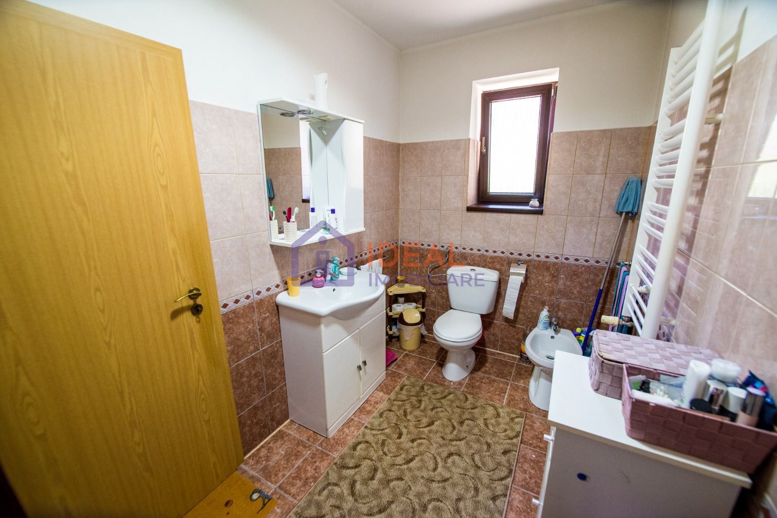 Casa Individuala cu 8 camere si 430 mp de curte, zona Calea Poplacii - Poză 13