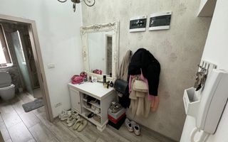 Mobilat si utilat. Pozitie excelenta. Villa construita in 2017 - Poză 6