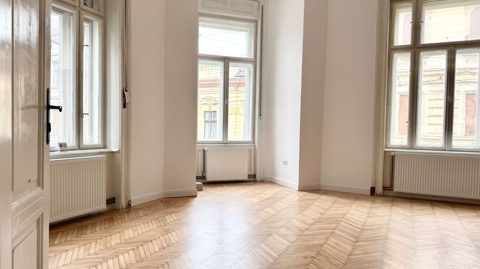 Birouri reprezentative, finisaje moderne, prima închiriere - Poză 16