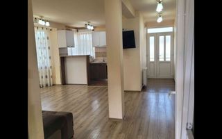 Casă Livezeni 815 mp teren, casa primitoare ,la doar 5 minute de oraș. - Poză 2