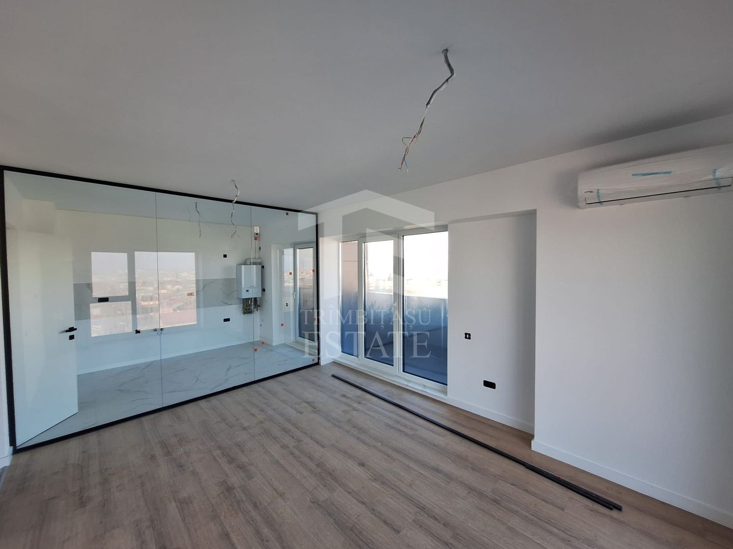 3 CAMERE - 2 BAI-2 BALCOANE - ULTRAFINISAT FINALIZAT  TITAN PALLADY - Poză 10