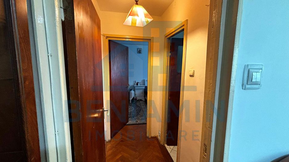 Apartament-2-Camere-Semidecomandate-47mp-Utili-Parcare-Centru-Civic - Poză 6