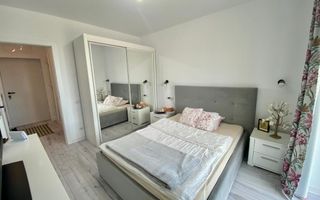 Apartament modern 2 camere, mobilat complet, balcon si parcare - Poză 2