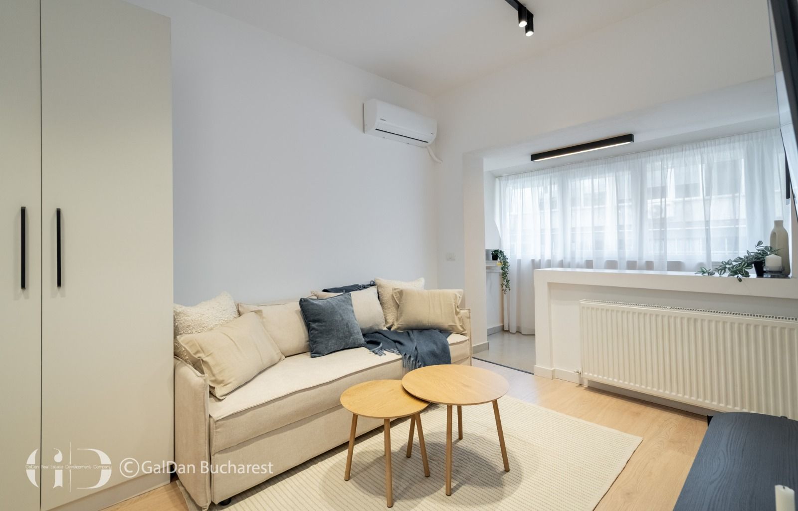 APARTAMENT 2 CAMERE PRIMA INCHIERE ULTRACENTRAL - Poză 2