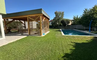 Casa individuala cu piscina aproape de British School - Poză 53