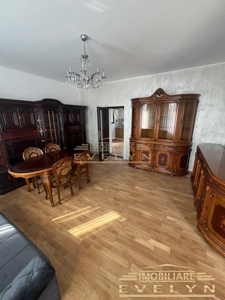 Casa de vanzare in Cristesti la strada principala, renovata complet !! - Poză 5
