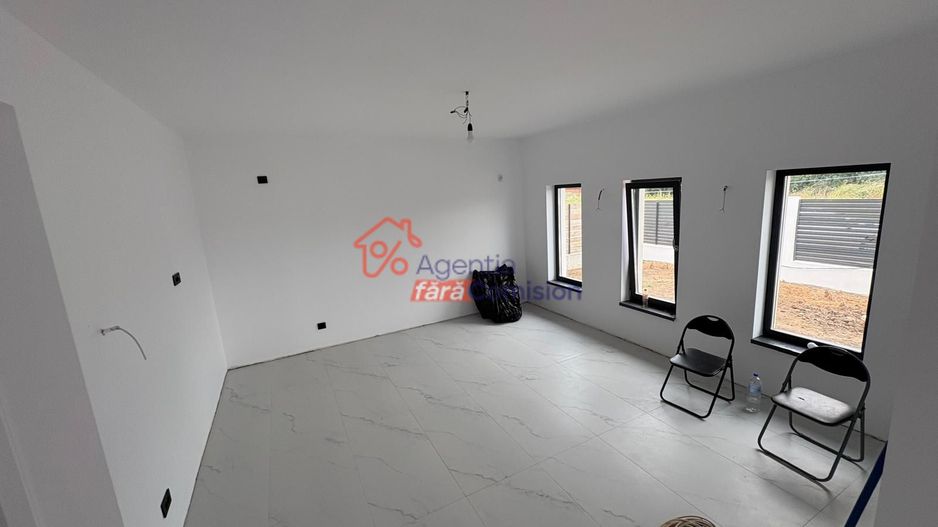 Casa la sol, 80mp, MIroslava-Voinesti, 145000euro - Poză 2