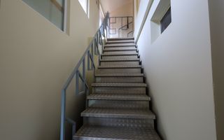 Casa de vanzare 12 camere | 2 constructii - Business, Rezidential | PH - Poză 14