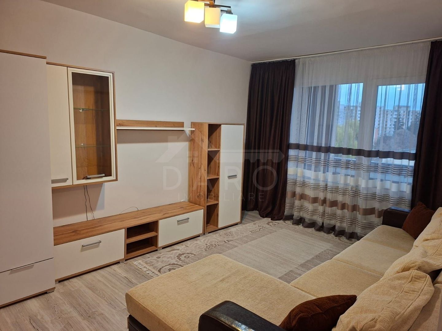 Dau in chirie apartament 2 camere, cartier Tudor - Poză 1