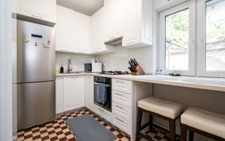 VILA REPREZENTATIVA ICOANEI - Poză 24