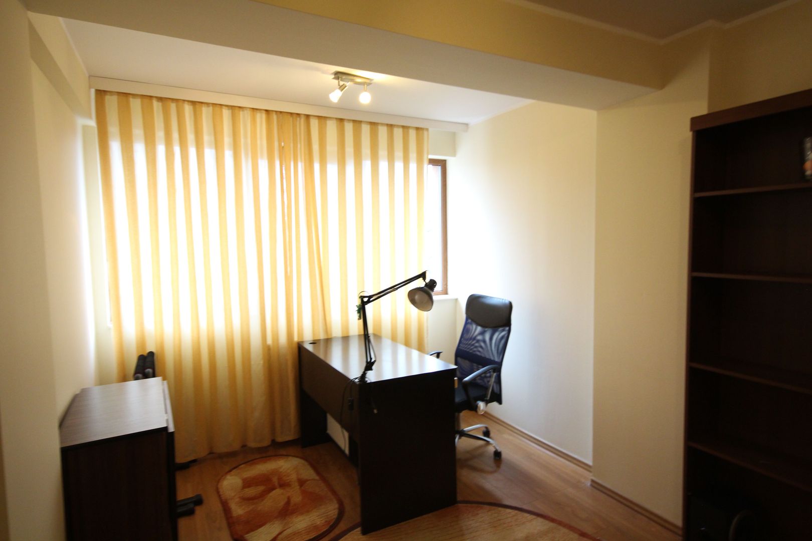 Apartament generos in imobil nou - Poză 24