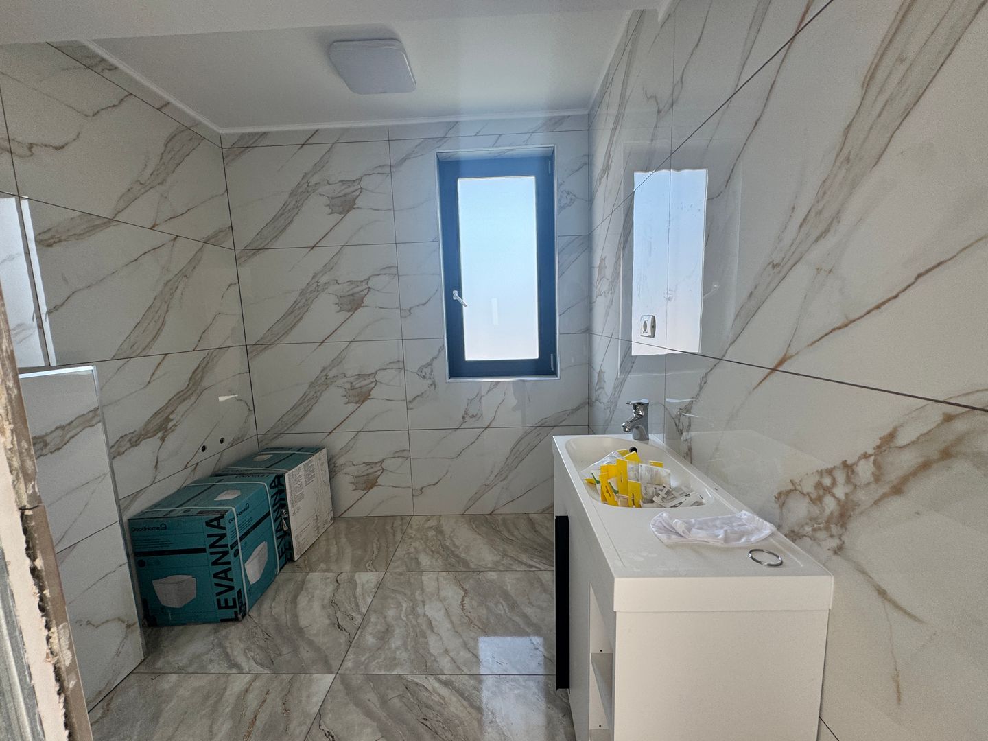 Vila 5 camere Otopeni Central-bucatarie si finisaje incluse - Poză 27
