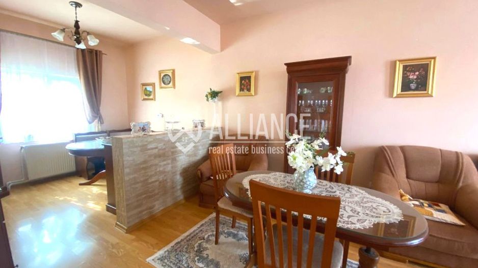 Valu lui Traian(COD 07) - Casă P+M  5 camere zona Penny - Poză 21