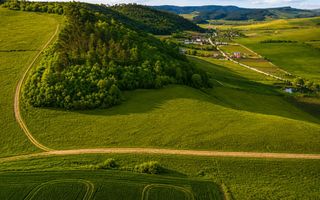6.000 mp teren granitat de liziera compacta de padure, ecran natural de liniste, - Poză 2