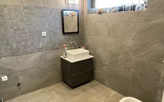 VILA DE INCHIRIAT PARCARE   BIROURI ZONA  PIPERA - Poză 5