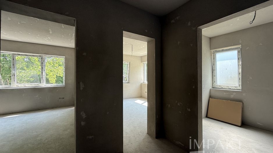 Case cuplate la liziera padurii , ideale pentru 2 familii ! - Poză 29