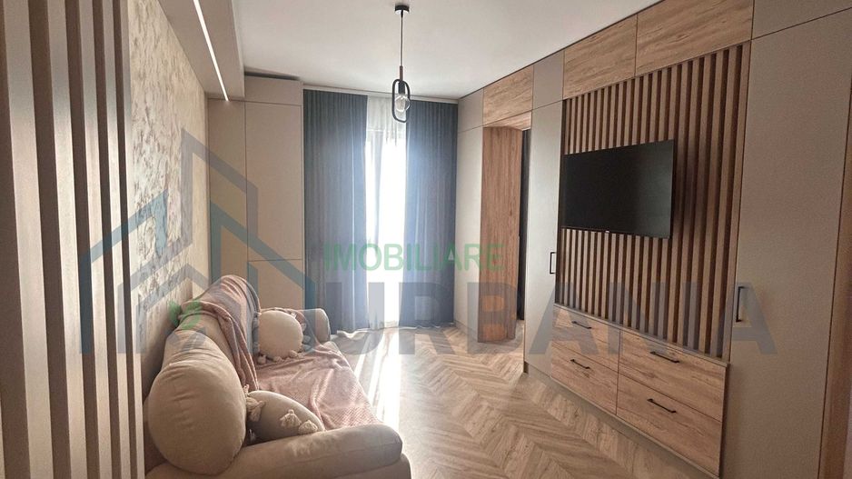 Inchiriez apartament 2 camere - Poză 2