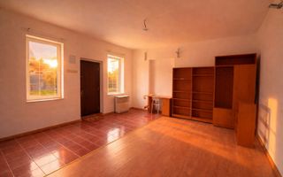 Spatiu de inchiriat 30 mp, parcare, zona semicentrala - Poză 1