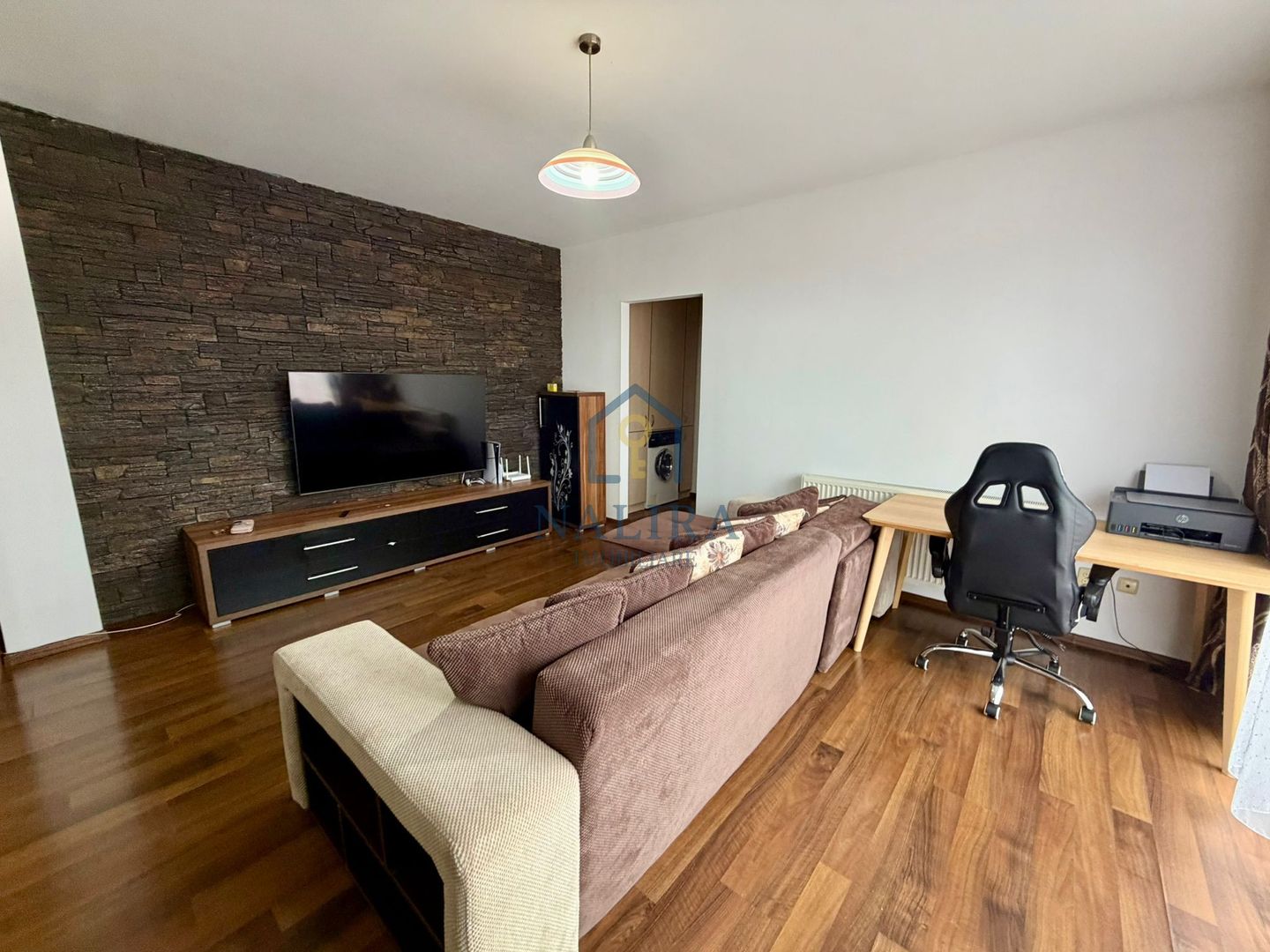 Apartament cochet cu 2 camere - Poză 1