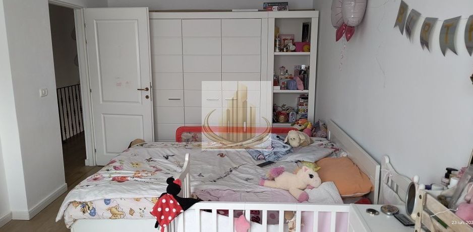 Casă înșiruită, 3 cam, 2 bai 80mp | Zona Cora Dumbrăvița | - Poză 2