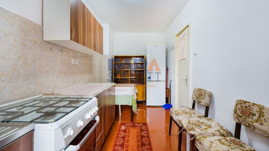 Apartament 3 camere, etaj 1 – zonă ultracentrală (Starea Civilă) - Poză 7