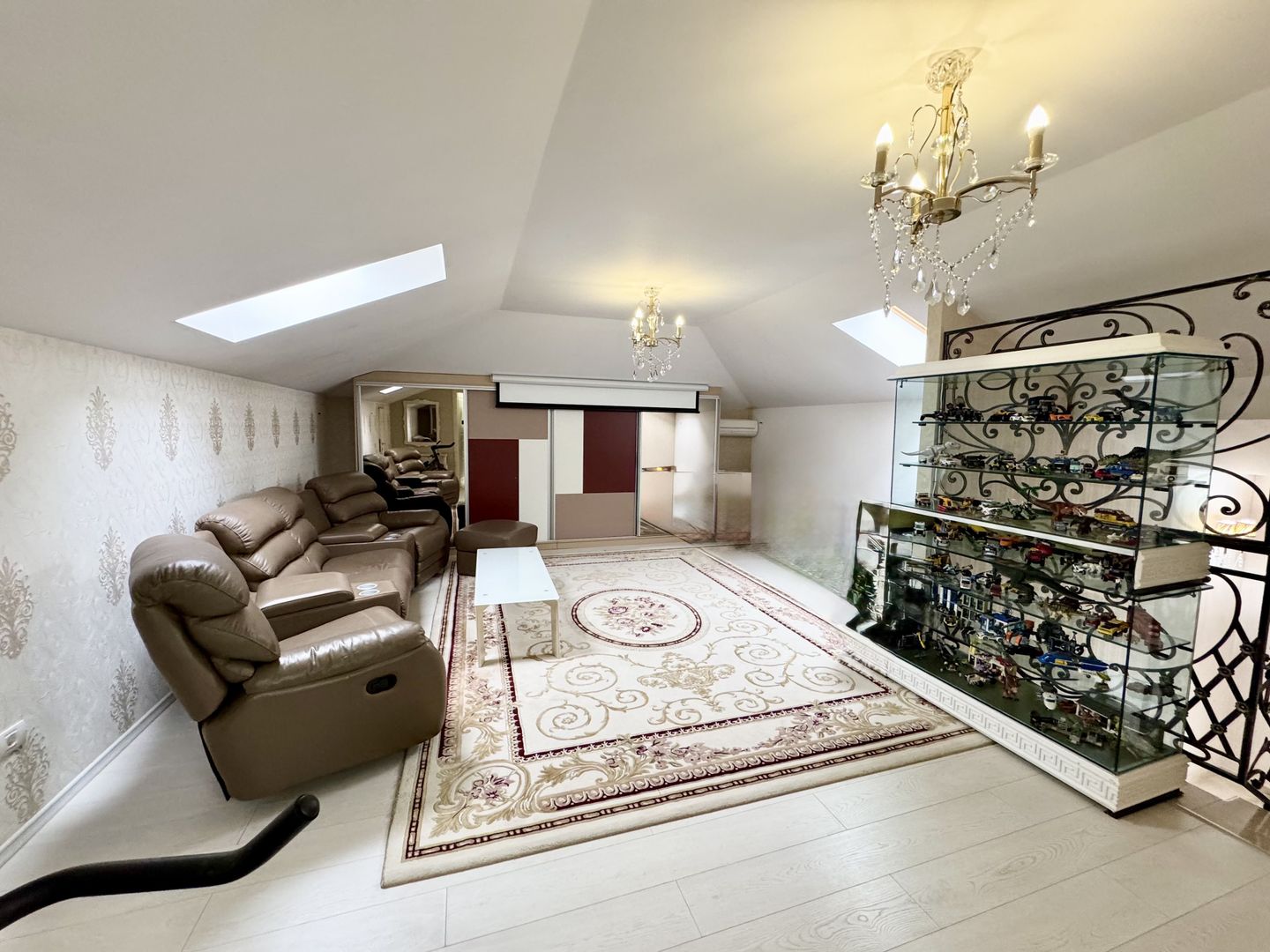 Vila lux cu 1000 mp teren pe Erou Iancu Nicolae langa Jolie Ville - Poză 28