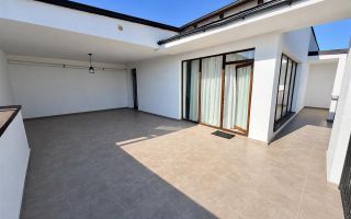 Penthouse modern cu 2 terase spectaculoase și parcare inclusă - Poză 7