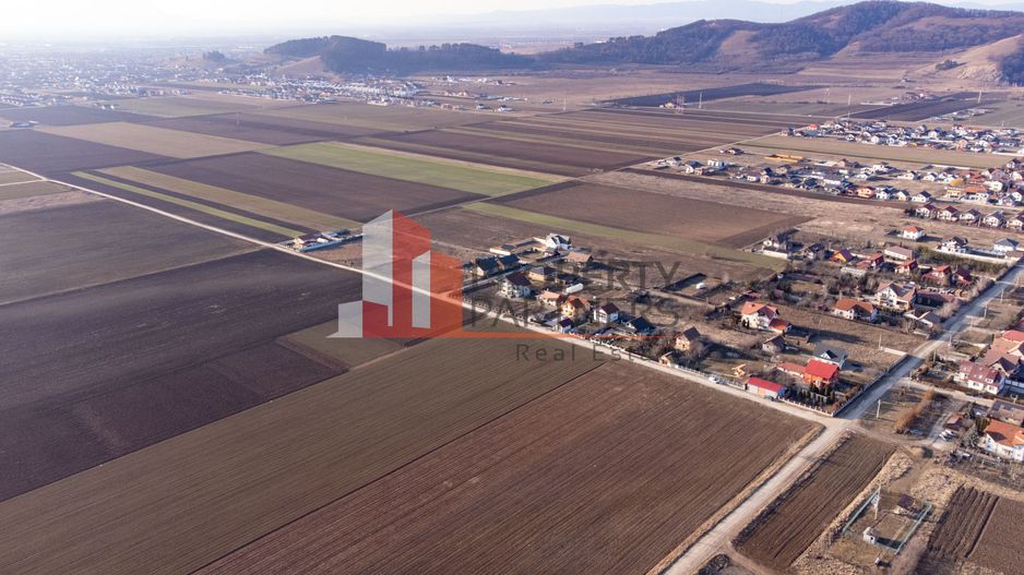 Casa cu teren 1500 mp in Harman - Poză 20