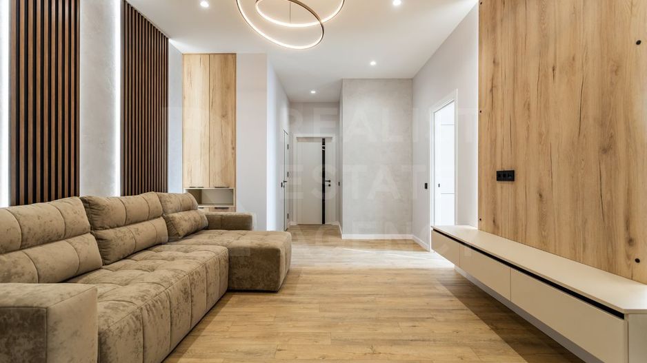 Vânzare, penthouse, 3 camere, strada Ioana Radu, Buiucani - Poză 2