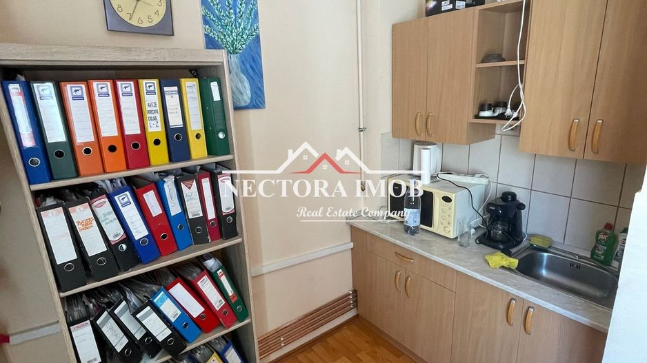NECTORA IMOB-Spatiu birouri Ultracentral - Biserica cu Luna, 3 camere - Poză 11