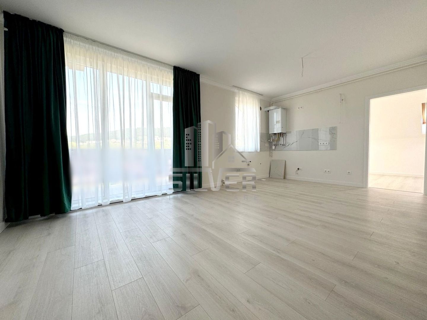 Apartament cu 2 camere/51.6mp/CF/zona Sub Cetate. - Poză 3