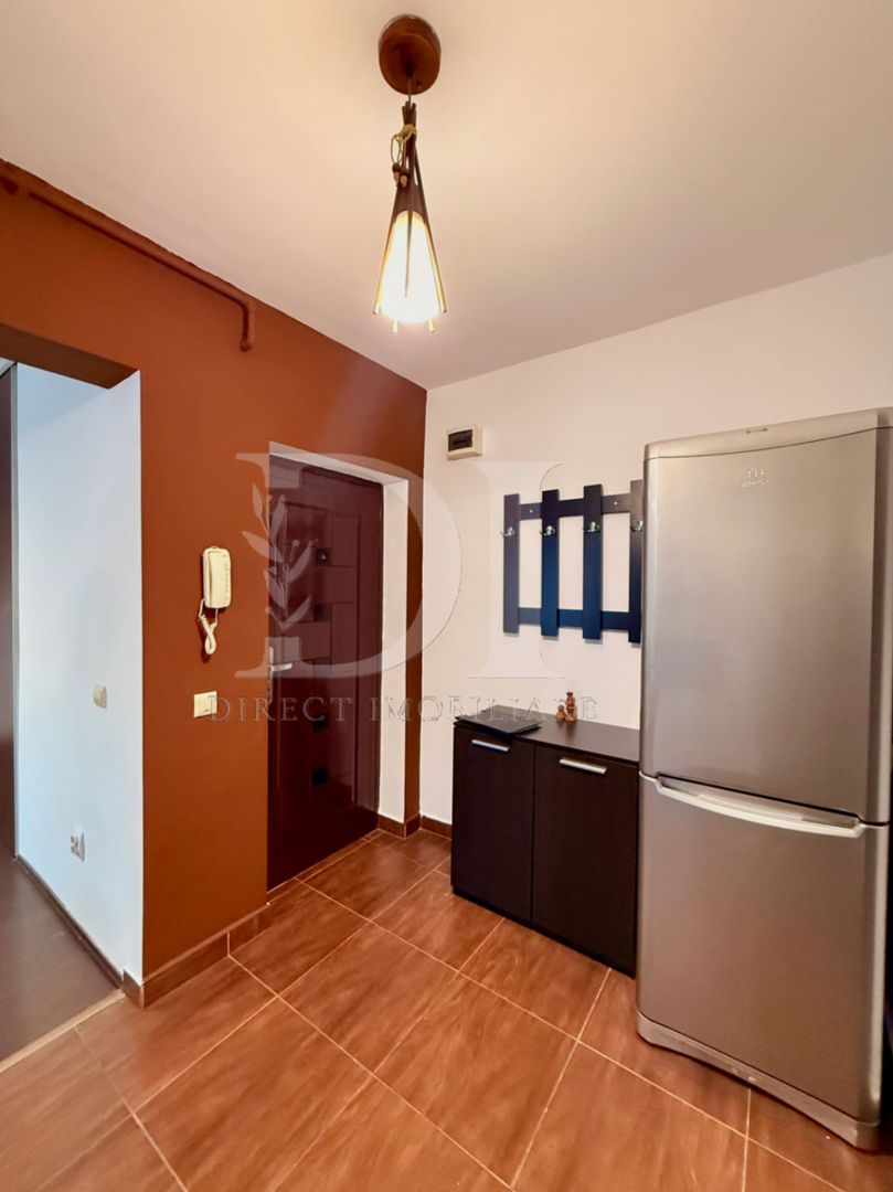 Apartament decomandat / etaj intermediar / Zona Terra - Poză 9