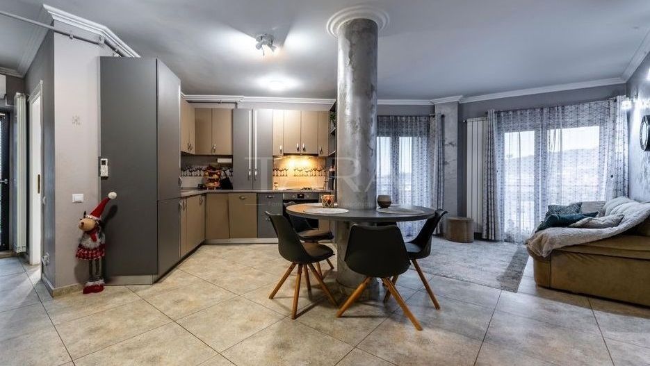 Apartament modern cu 3 camere - Poză 3