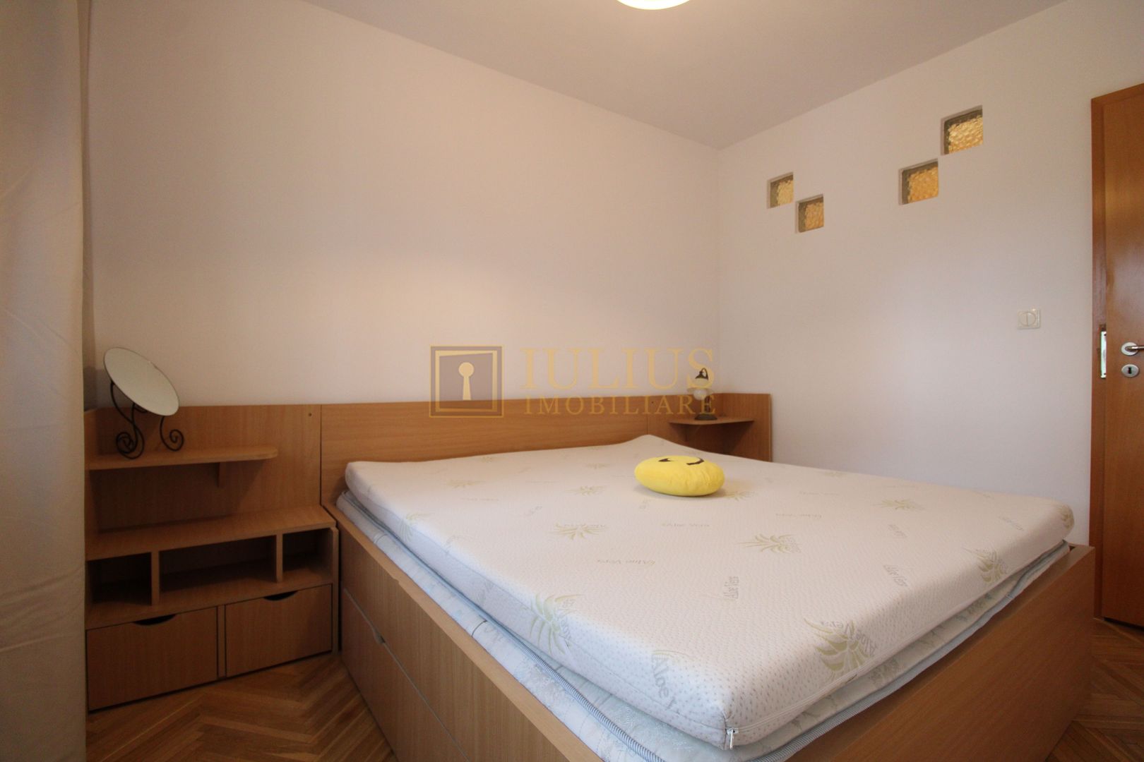 Zona Aradului, 4 camere, centrala proprie. - Poză 16