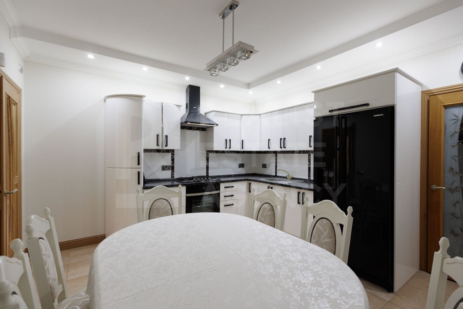 Chirie, casă, 2 nivele, 7 camere, str. Mihai Boț, Buiucani - Poză 9