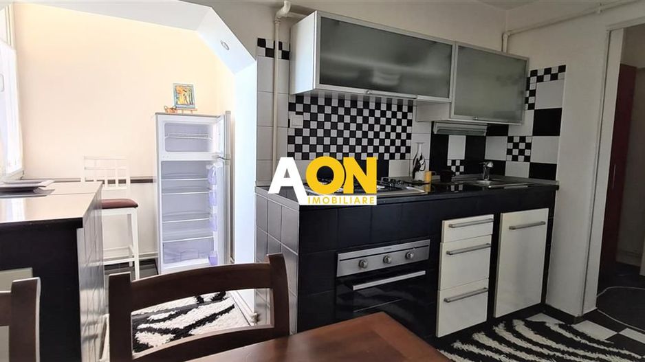 Apartament cu 4 Camere | Scara Interioara | Ultracentral | Terasa - Poză 4